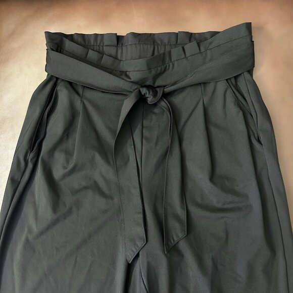 NWOT Bagatelle Tie Front Elastic High Waist Relaxed Fit Black Pants Size XS - Picture 2 of 11